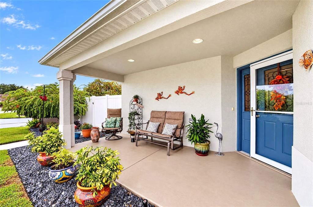 For Sale: $535,000 (3 beds, 2 baths, 1587 Square Feet)