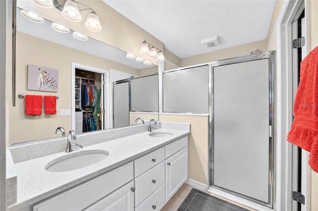 For Sale: $535,000 (3 beds, 2 baths, 1587 Square Feet)