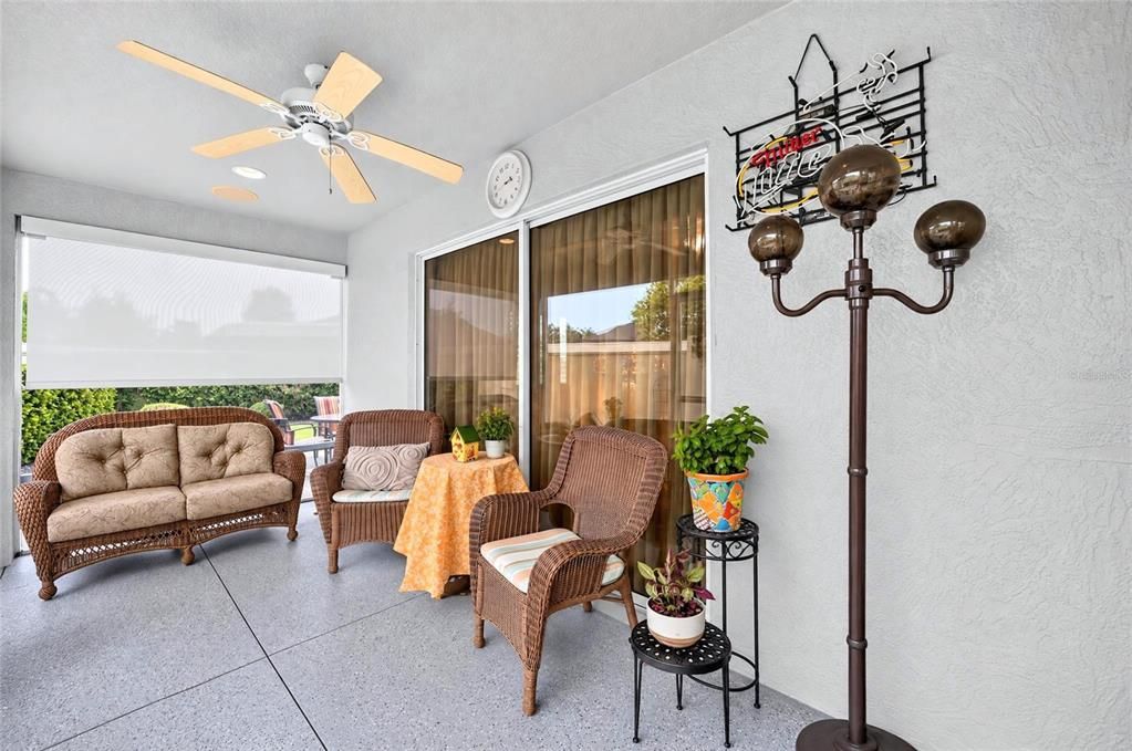 For Sale: $535,000 (3 beds, 2 baths, 1587 Square Feet)