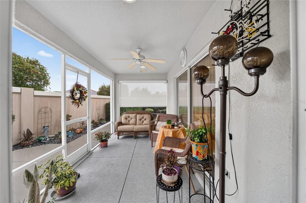 For Sale: $535,000 (3 beds, 2 baths, 1587 Square Feet)
