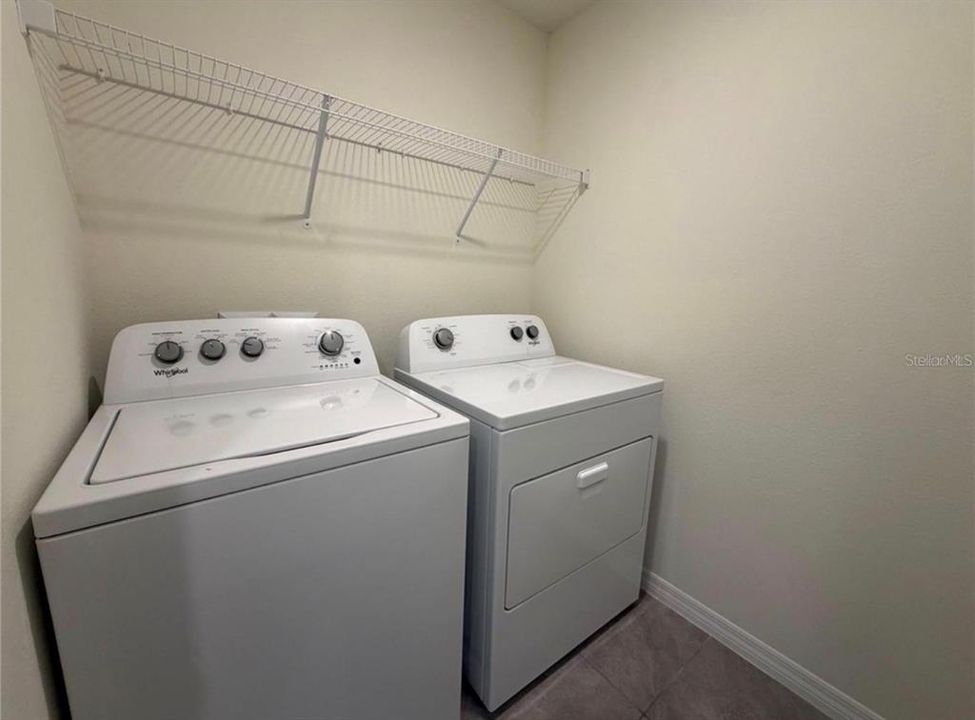 For Rent: $2,500 (4 beds, 2 baths, 2328 Square Feet)