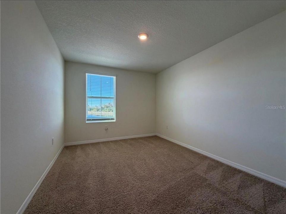 For Rent: $2,500 (4 beds, 2 baths, 2328 Square Feet)