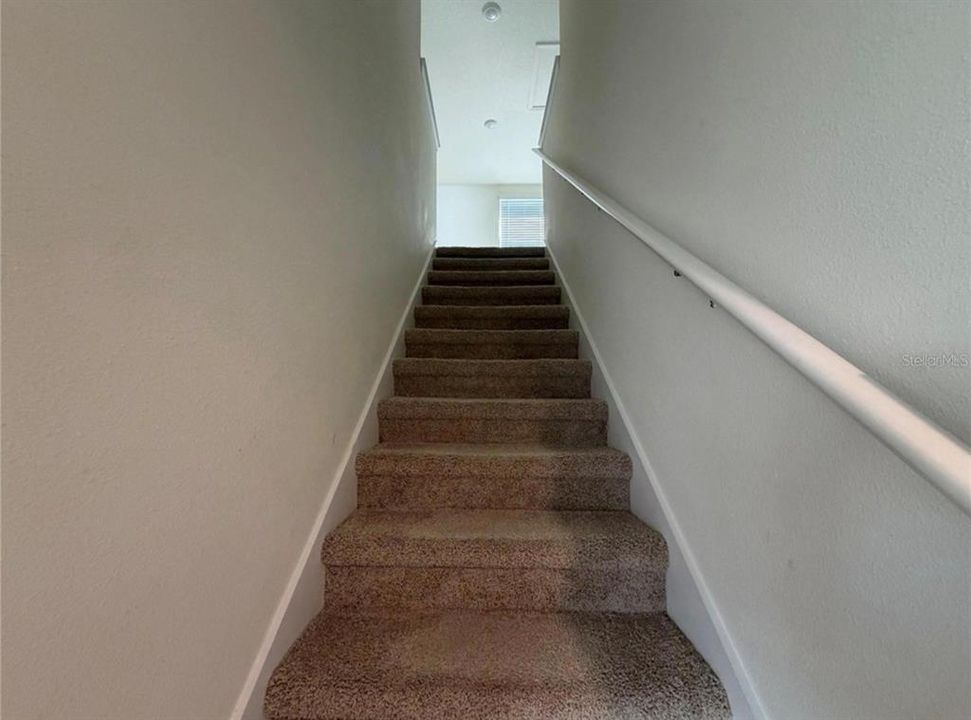 For Rent: $2,500 (4 beds, 2 baths, 2328 Square Feet)