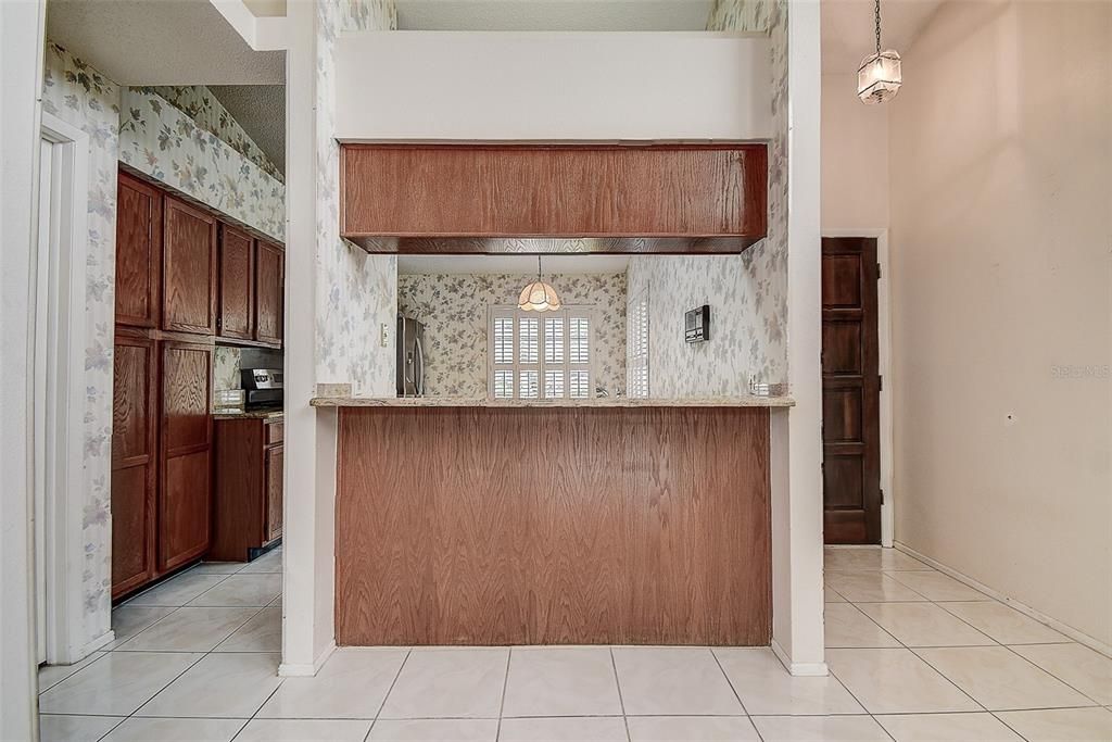 For Sale: $450,000 (2 beds, 2 baths, 1631 Square Feet)