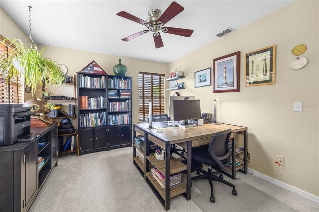 Activo con contrato: $499,000 (3 camas, 2 baños, 1534 Pies cuadrados)