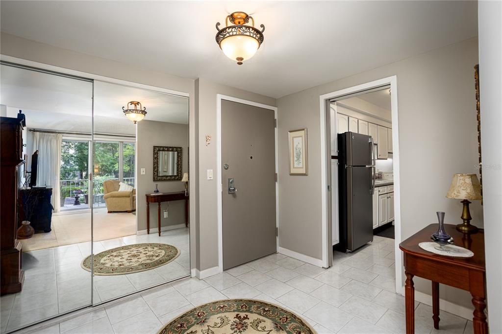 For Sale: $197,000 (2 beds, 1 baths, 1283 Square Feet)