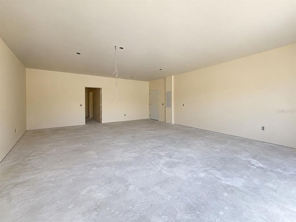 En Venta: $487,000 (5 camas, 3 baños, 2733 Pies cuadrados)