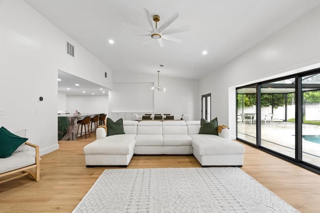 For Sale: $1,248,000 (4 beds, 3 baths, 3114 Square Feet)