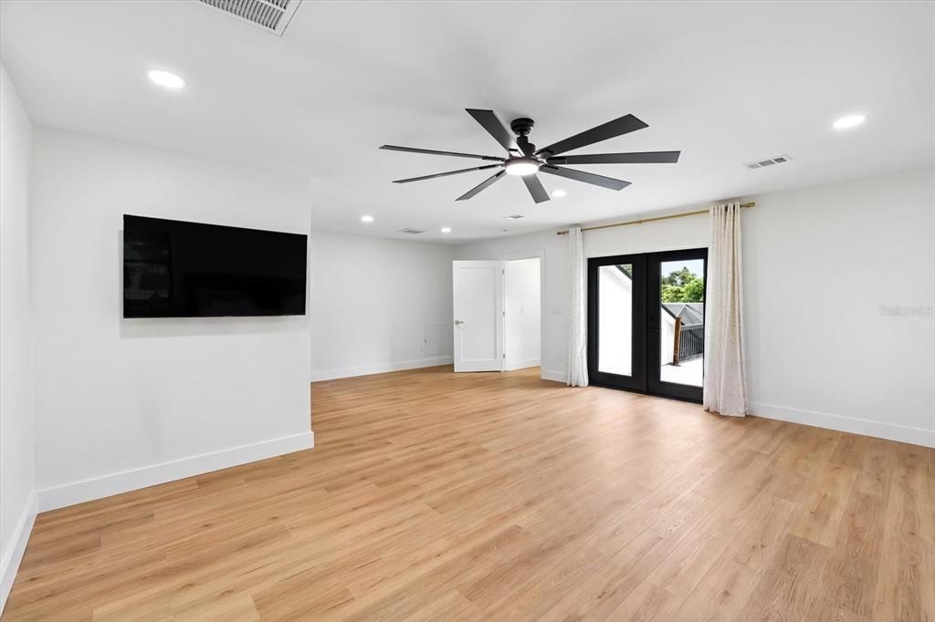 For Sale: $1,248,000 (4 beds, 3 baths, 3114 Square Feet)