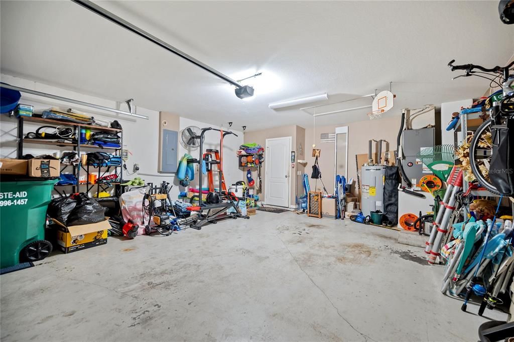 En Venta: $455,000 (3 camas, 2 baños, 1954 Pies cuadrados)