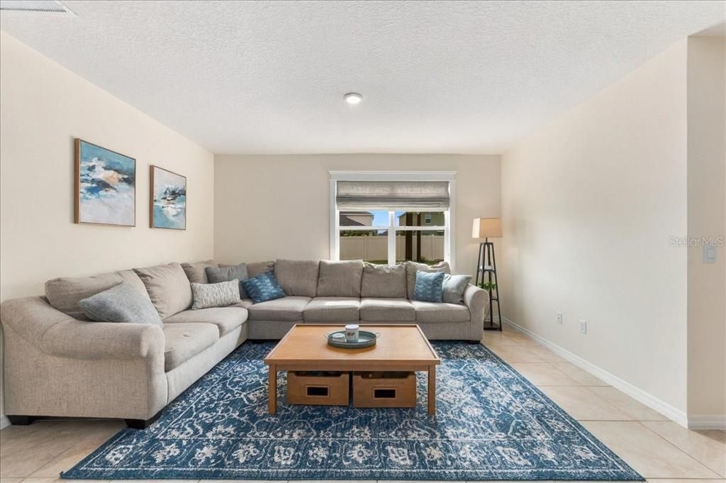For Sale: $389,900 (4 beds, 2 baths, 1846 Square Feet)