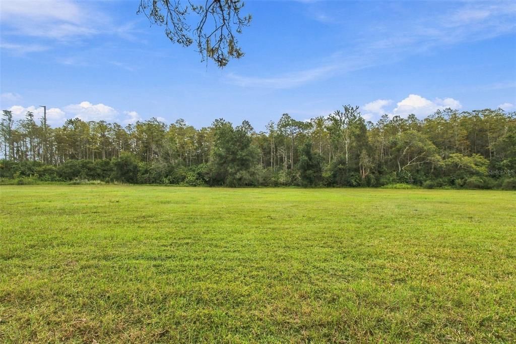 На продажу: $4,875,000 (6.60 acres)