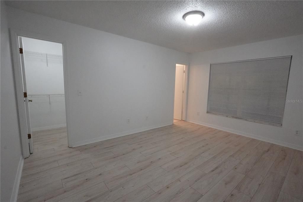 For Sale: $315,000 (3 beds, 2 baths, 1156 Square Feet)