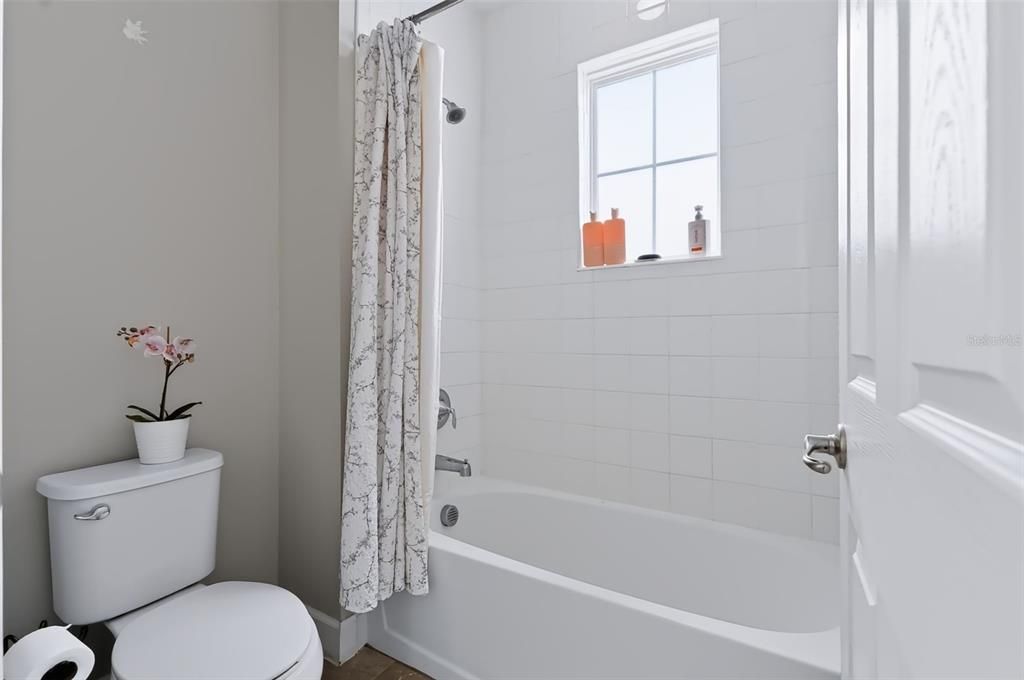 For Sale: $439,990 (4 beds, 2 baths, 2115 Square Feet)