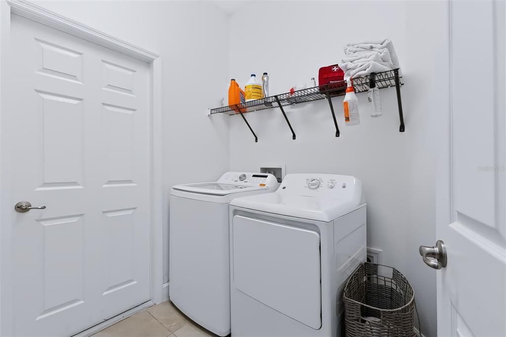 For Sale: $439,990 (4 beds, 2 baths, 2115 Square Feet)