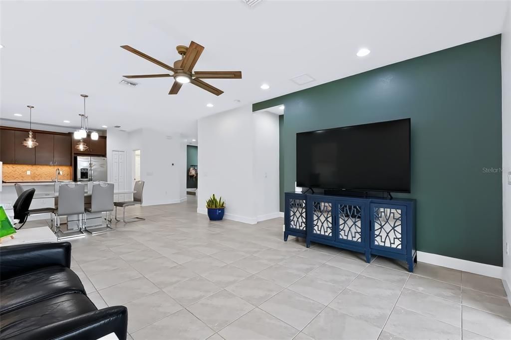 For Sale: $439,990 (4 beds, 2 baths, 2115 Square Feet)