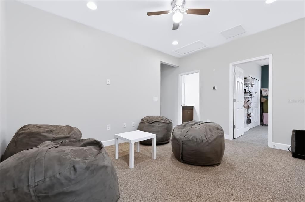 For Sale: $439,990 (4 beds, 2 baths, 2115 Square Feet)