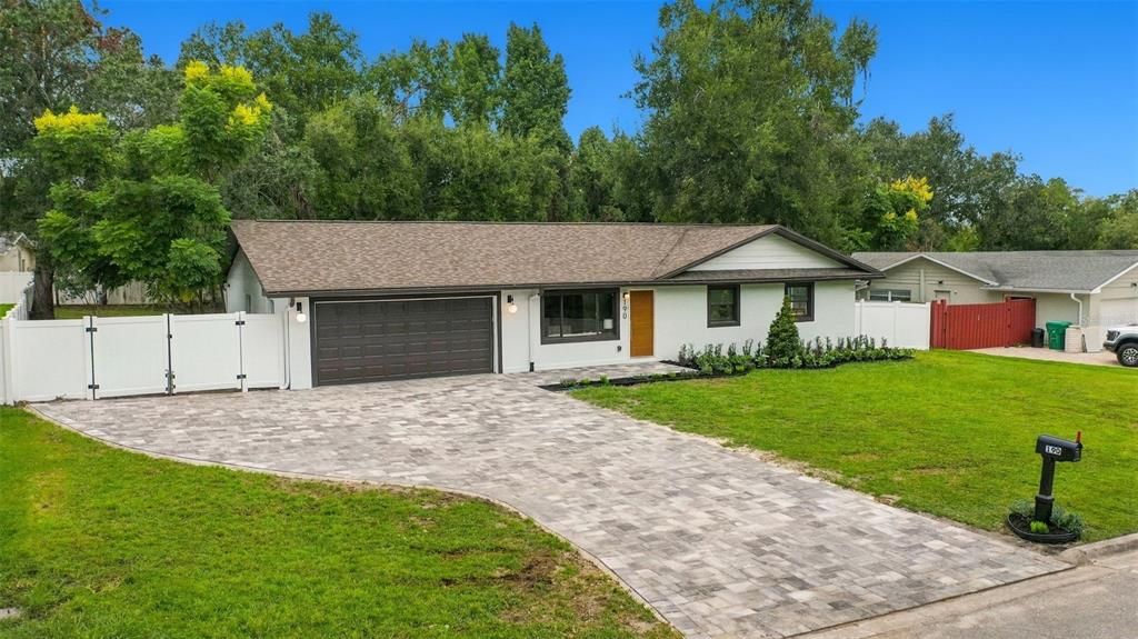 На продажу: $795,000 (3 спален, 2 ванн, 1755 Квадратных фут)