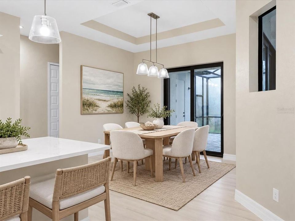 Activo con contrato: $599,000 (4 camas, 3 baños, 2152 Pies cuadrados)