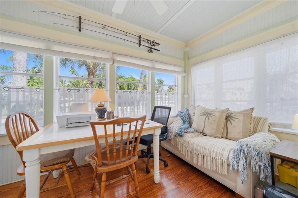 For Sale: $950,000 (2 beds, 2 baths, 1678 Square Feet)