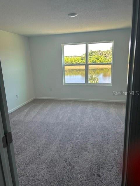 For Sale: $348,500 (3 beds, 2 baths, 1421 Square Feet)