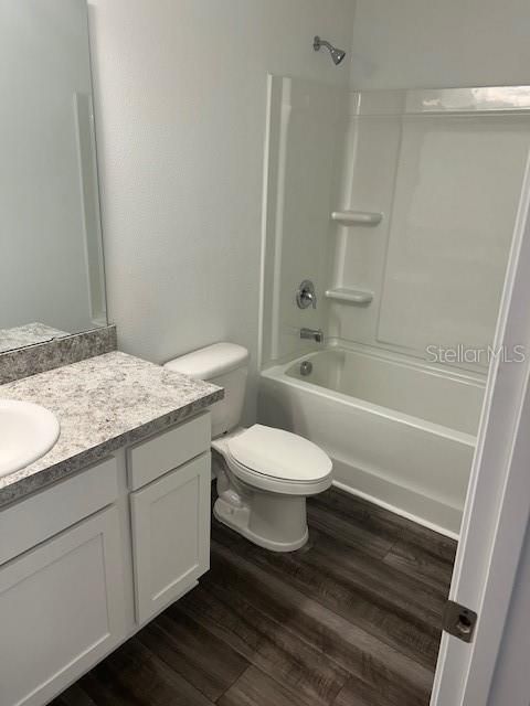 For Sale: $348,500 (3 beds, 2 baths, 1421 Square Feet)