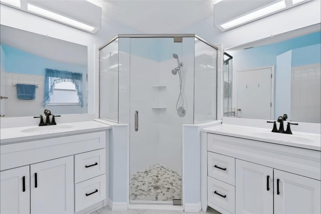 На продажу: $259,900 (3 спален, 2 ванн, 1658 Квадратных фут)