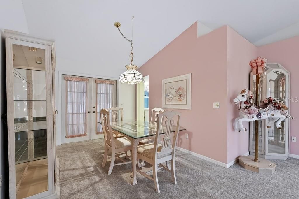 На продажу: $259,900 (3 спален, 2 ванн, 1658 Квадратных фут)