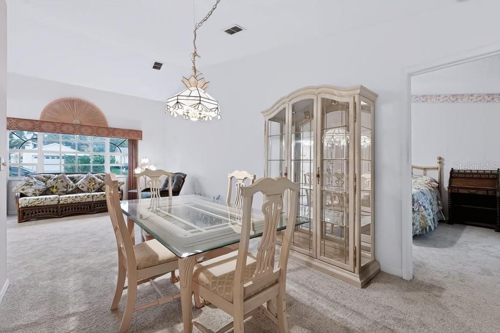 На продажу: $259,900 (3 спален, 2 ванн, 1658 Квадратных фут)