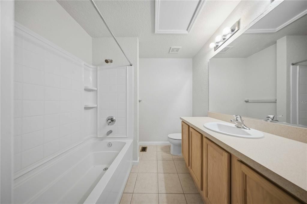 For Rent: $1,450 (2 beds, 2 baths, 1161 Square Feet)