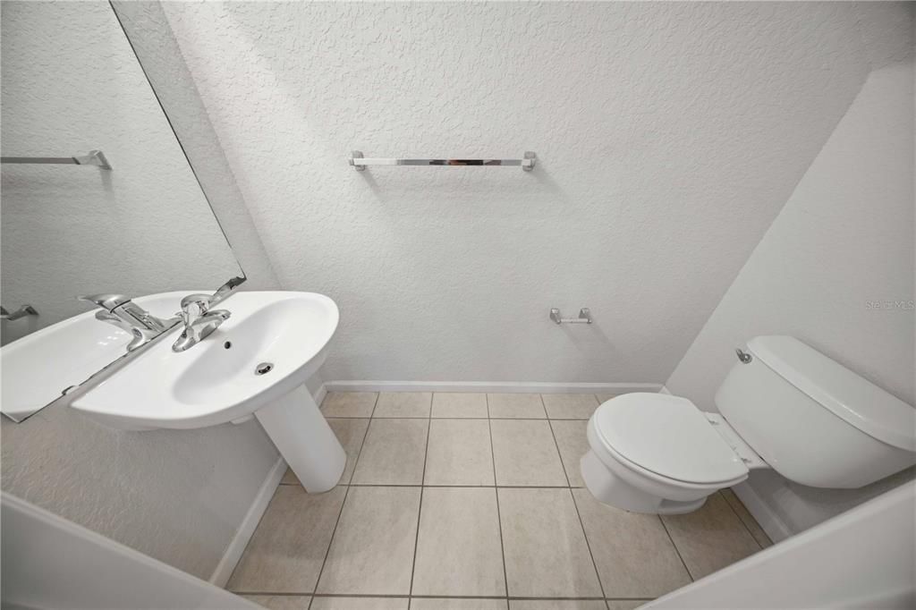 For Rent: $1,450 (2 beds, 2 baths, 1161 Square Feet)