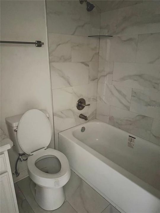 For Sale: $135,500 (2 beds, 2 baths, 903 Square Feet)