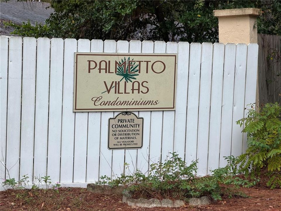 For Sale: $135,500 (2 beds, 2 baths, 903 Square Feet)