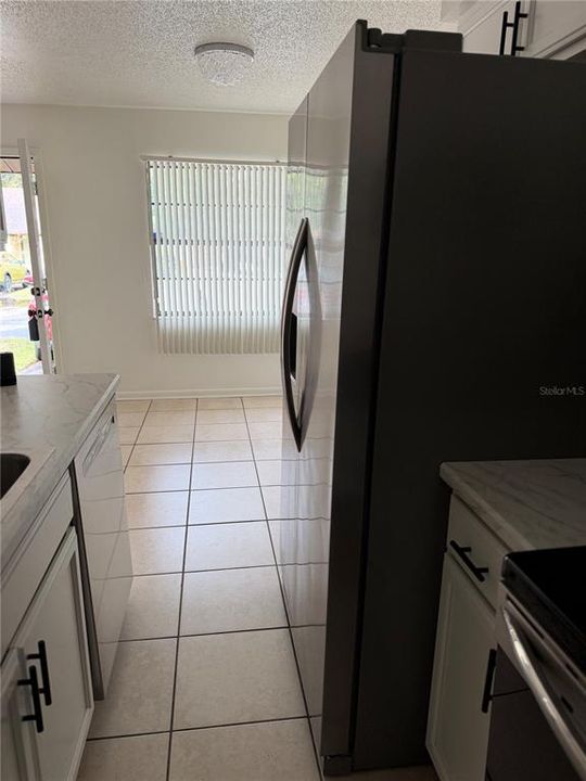 For Sale: $135,500 (2 beds, 2 baths, 903 Square Feet)