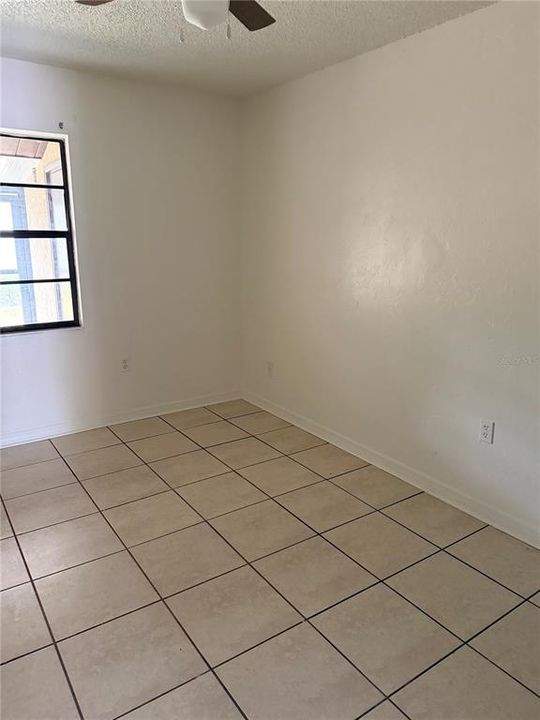 For Sale: $135,500 (2 beds, 2 baths, 903 Square Feet)