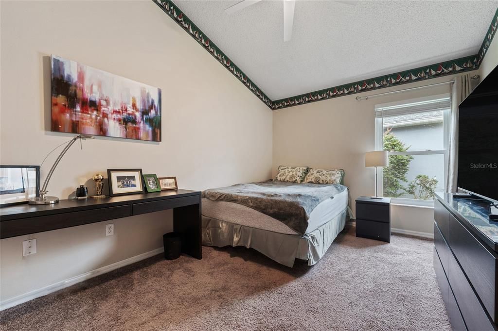 For Sale: $499,000 (4 beds, 2 baths, 2052 Square Feet)