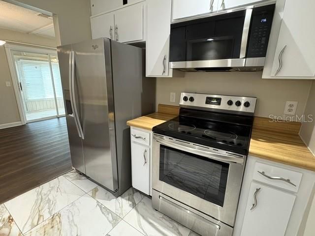 В аренду: $1,600 (1 спален, 1 ванн, 992 Квадратных фут)