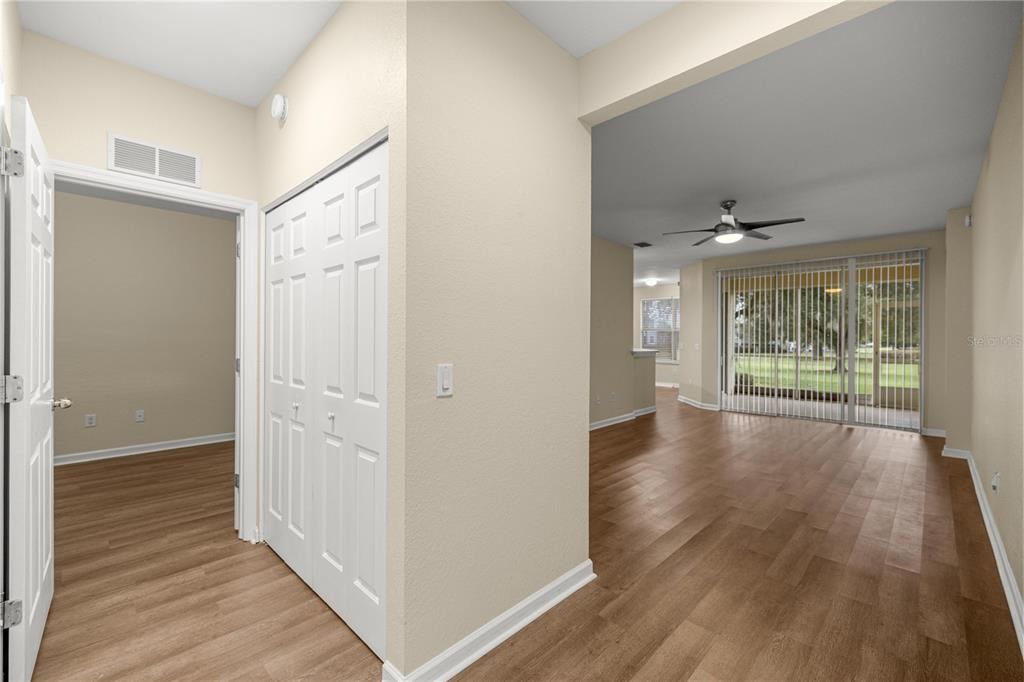 For Rent: $1,650 (2 beds, 2 baths, 1429 Square Feet)
