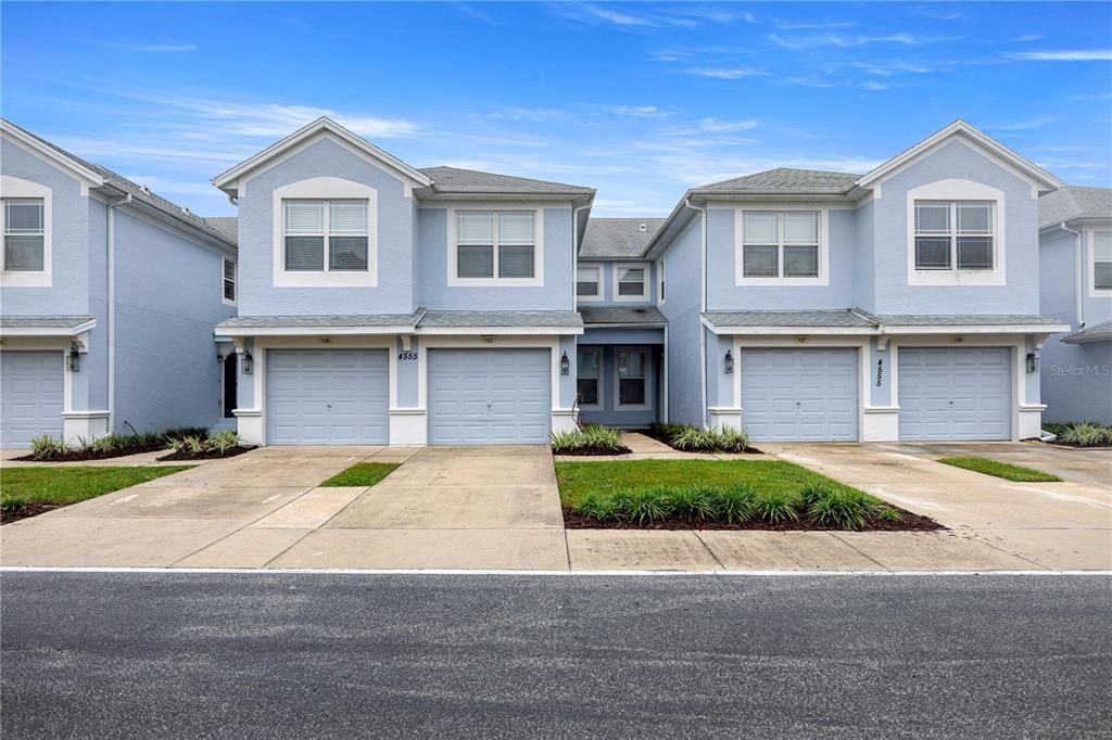 For Rent: $1,650 (2 beds, 2 baths, 1429 Square Feet)