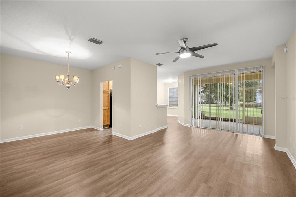 For Rent: $1,650 (2 beds, 2 baths, 1429 Square Feet)