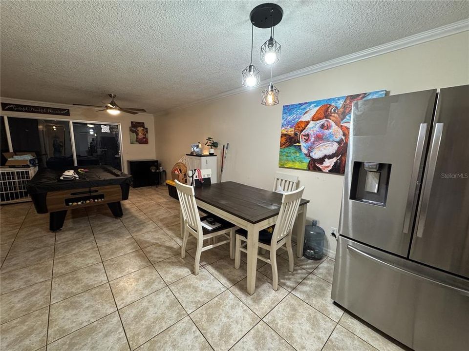For Sale: $79,000 (1 beds, 1 baths, 1078 Square Feet)