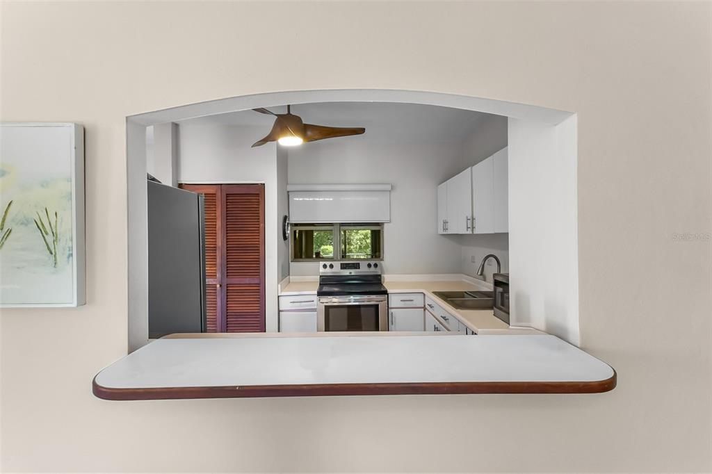 For Sale: $385,000 (3 beds, 2 baths, 2060 Square Feet)