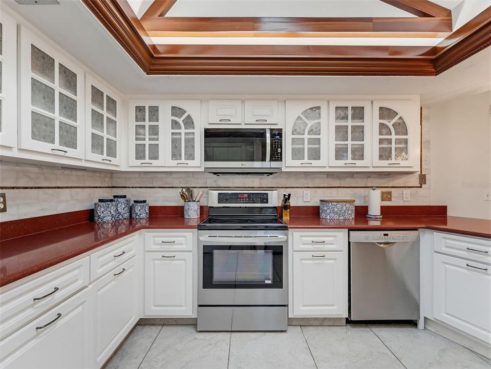 : $659,000 (3 спален, 2 ванн, 2027 Квадратных фут)