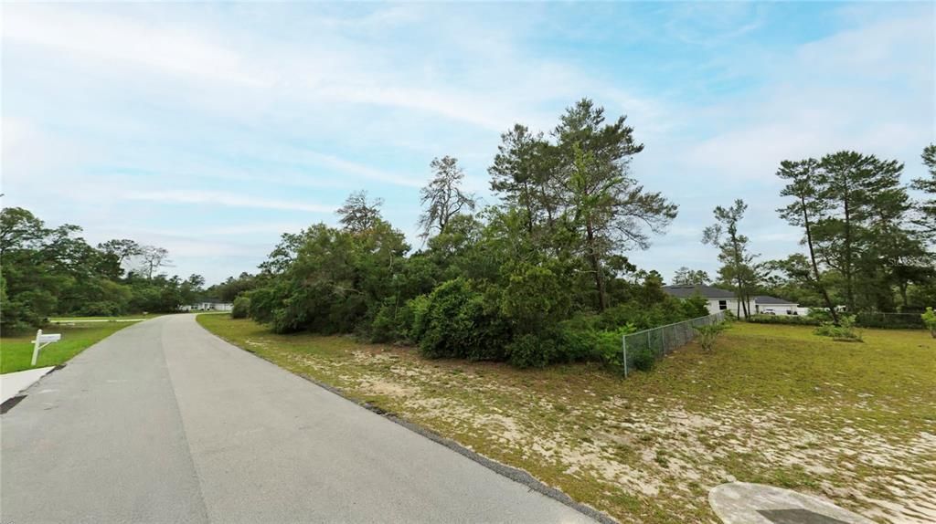 待售: $49,000 (0.33 acres)