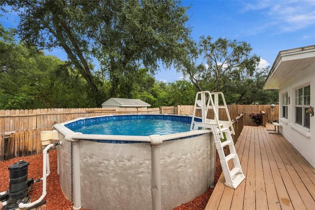 For Sale: $259,900 (2 beds, 1 baths, 1119 Square Feet)