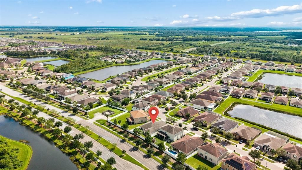 En Venta: $439,000 (4 camas, 2 baños, 2739 Pies cuadrados)