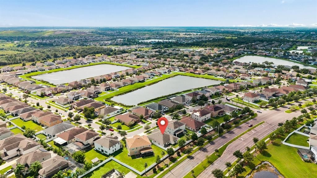 En Venta: $439,000 (4 camas, 2 baños, 2739 Pies cuadrados)