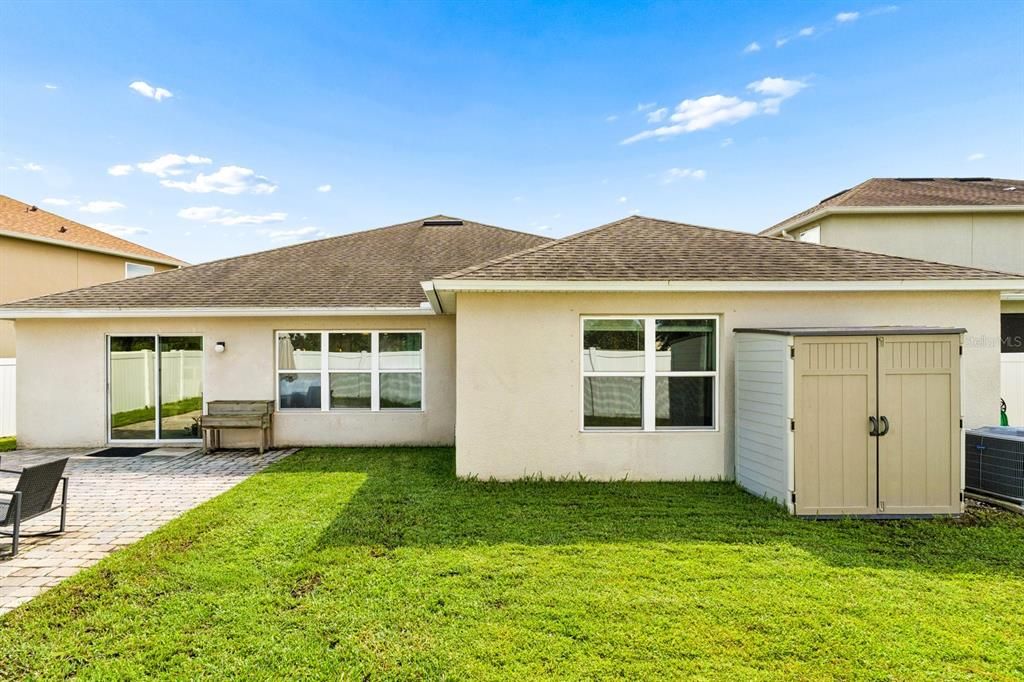 En Venta: $439,000 (4 camas, 2 baños, 2739 Pies cuadrados)