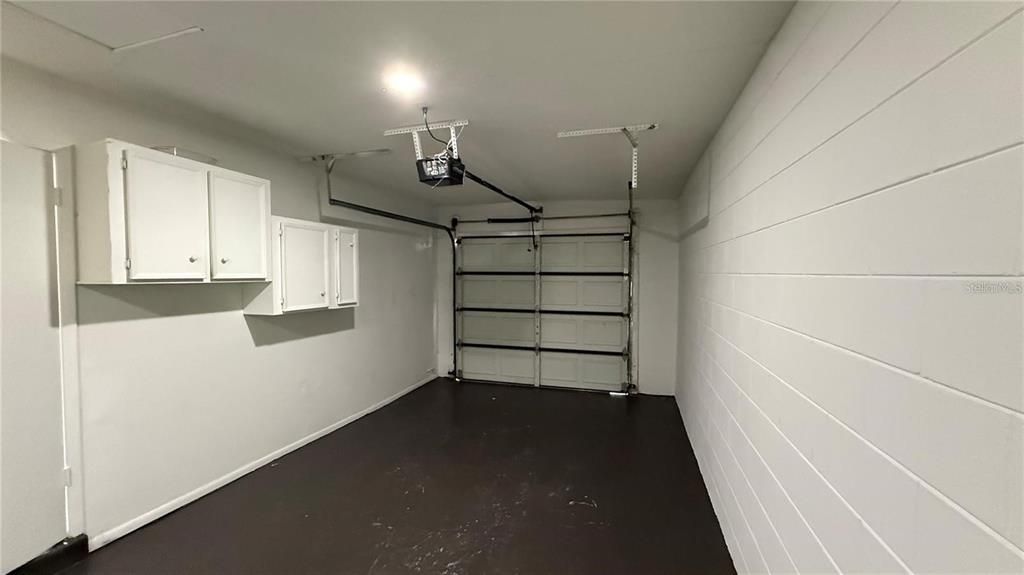 For Rent: $1,800 (2 beds, 2 baths, 1000 Square Feet)