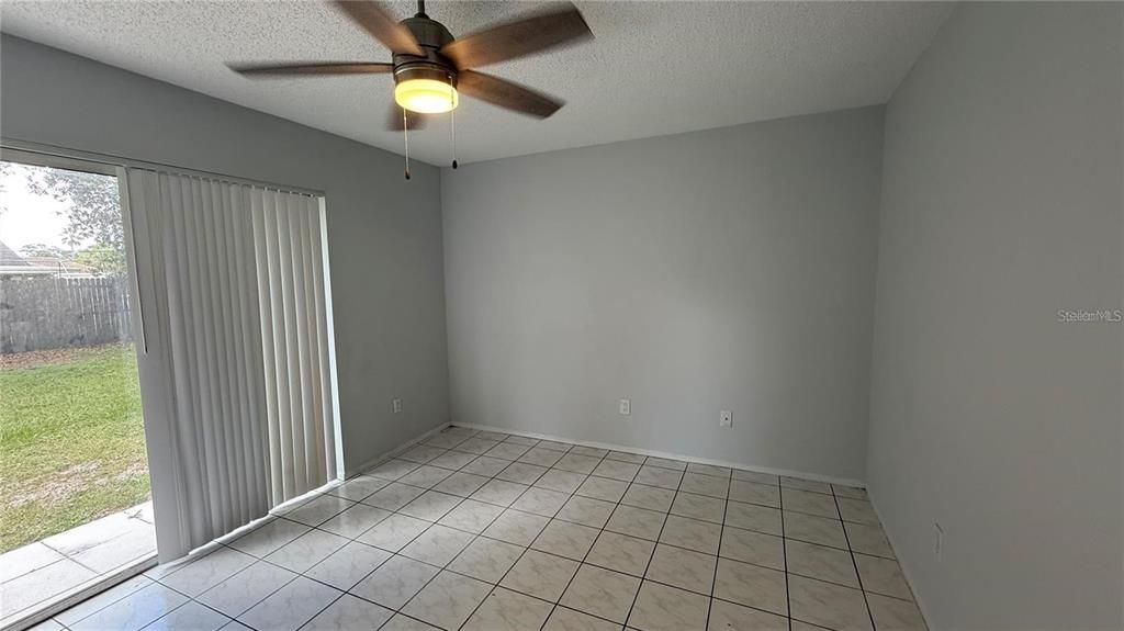 For Rent: $1,800 (2 beds, 2 baths, 1000 Square Feet)